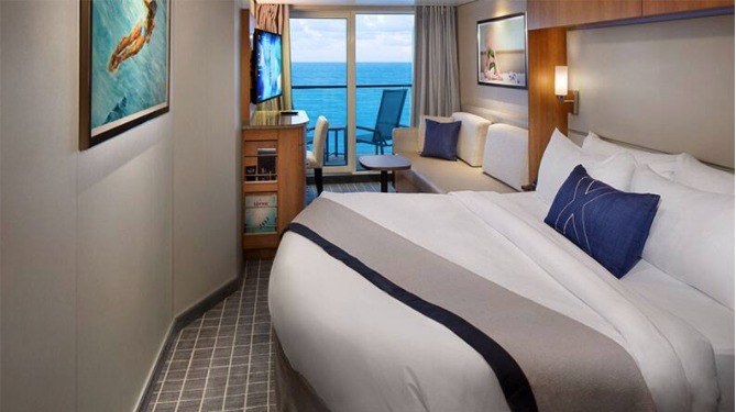 Deluxe Veranda Stateroom: V2
